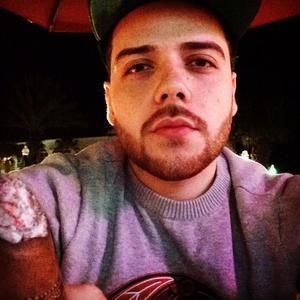 Meet your Posher, Jonathan